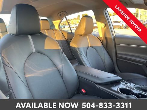 Used 2023 Toyota Camry XSE image 13