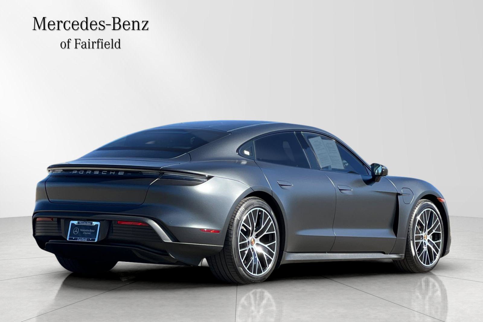 Used 2023 Porsche Taycan RWD image 2