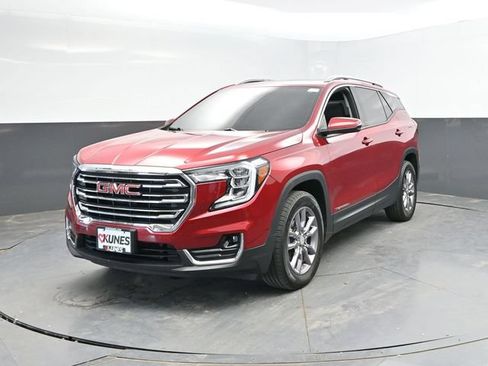 Used 2023 GMC Terrain SLT AWD/4WD image 7