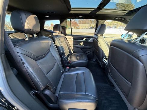 Certified 2020 Cadillac XT6 Premium Luxury image 30