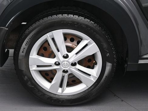 Used 2020 Nissan Kicks S FWD image 20