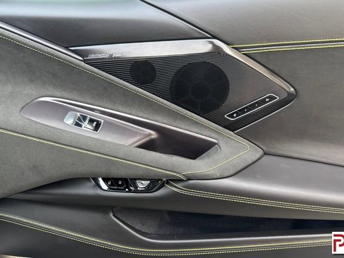 Used 2023 Chevrolet Corvette Stingray Premium Cpe w/ Z51 Performance Package RWD image 17