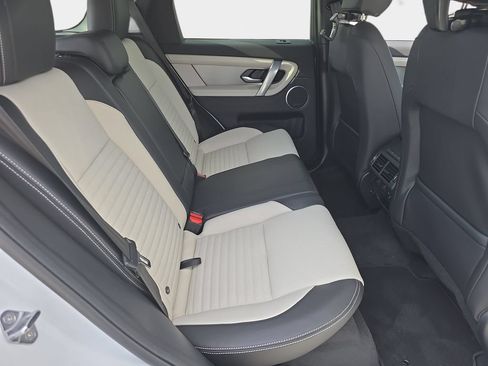 New 2026 Land Rover Discovery Sport Landmark AWD/4WD image 11