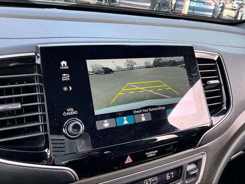 Used 2023 Honda Passport TrailSport image 13