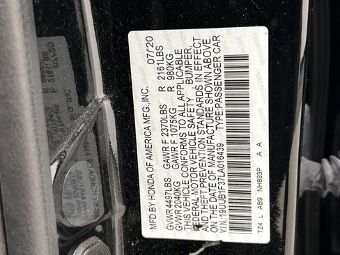 Used 2020 Acura TLX image 24