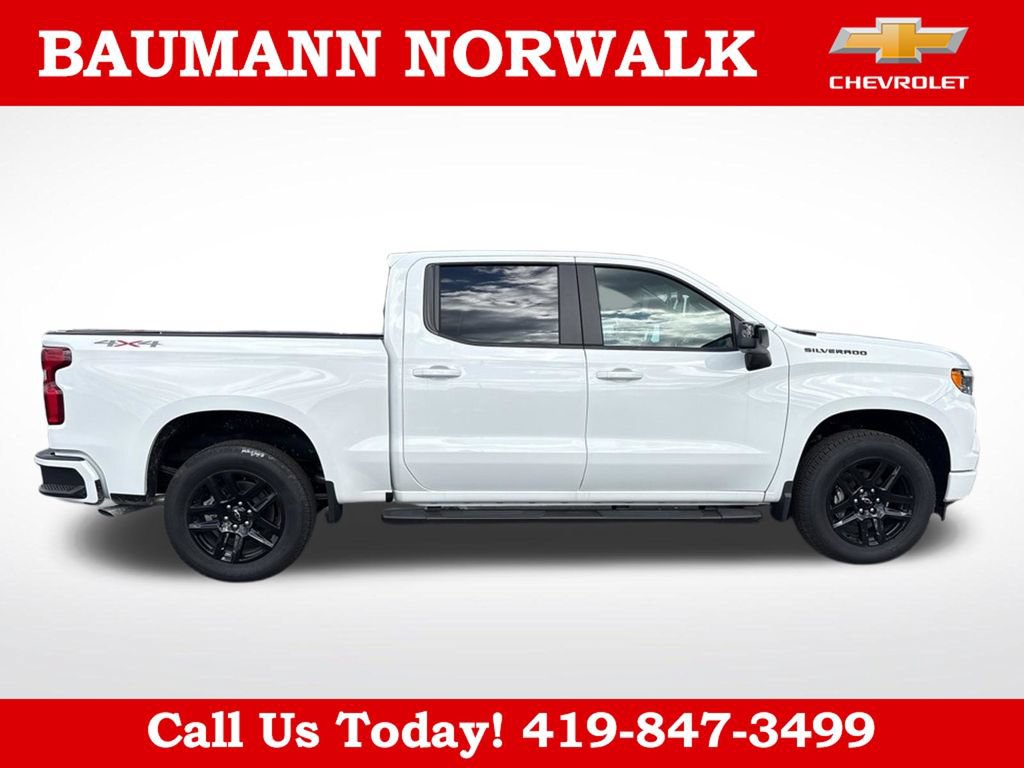 Used 2026 Chevrolet Silverado 1500 RST w/ LPO, Dark Essentials Package AWD/4WD image 12