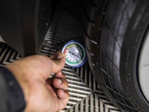 Used 2012 BMW 328i Convertible image 28