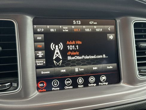 Used 2023 Dodge Charger SXT image 16