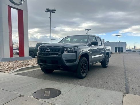 New 2026 Nissan Frontier SV image 2