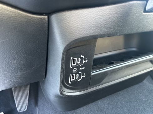 New 2026 RAM 2500 Tradesman AWD/4WD image 21