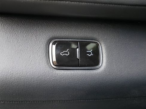 Used 2025 Lincoln Navigator Reserve w/ Jet Appearance Package image 17