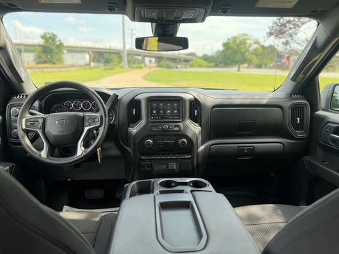 Used 2021 Chevrolet Silverado 1500 Custom Trail Boss w/ Safety Confidence Package AWD/4WD image 23