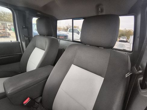 Used 2010 Ford Ranger XLT image 12