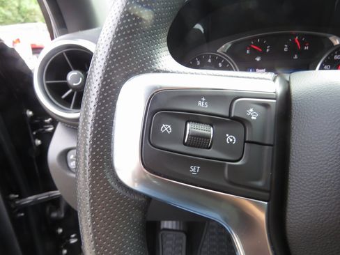 Used 2021 Chevrolet Silverado 1500 RST image 22