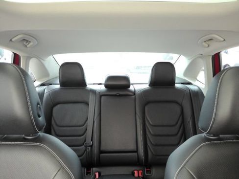 Used 2022 Volkswagen Jetta SEL FWD image 34