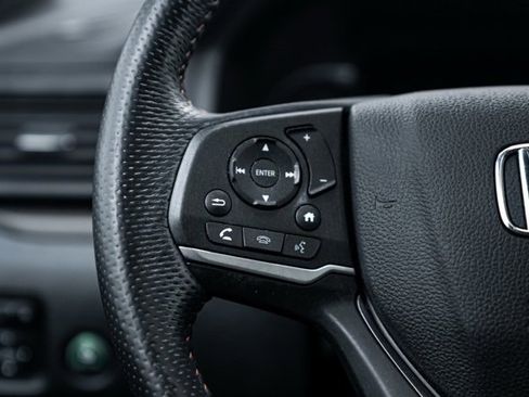 Used 2022 Honda Pilot TrailSport image 21