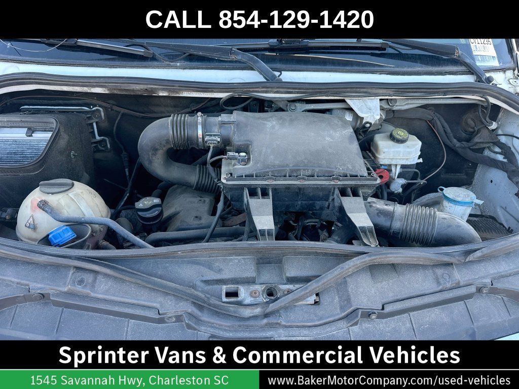 Used 2015 Freightliner Sprinter 3500 RWD image 26