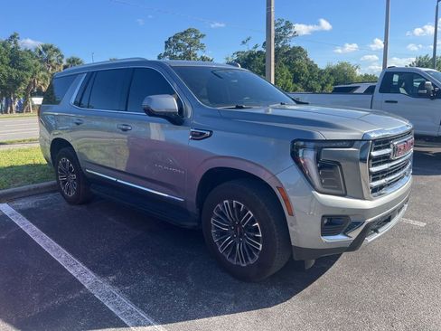 Used 2025 GMC Yukon Elevation AWD/4WD image 20