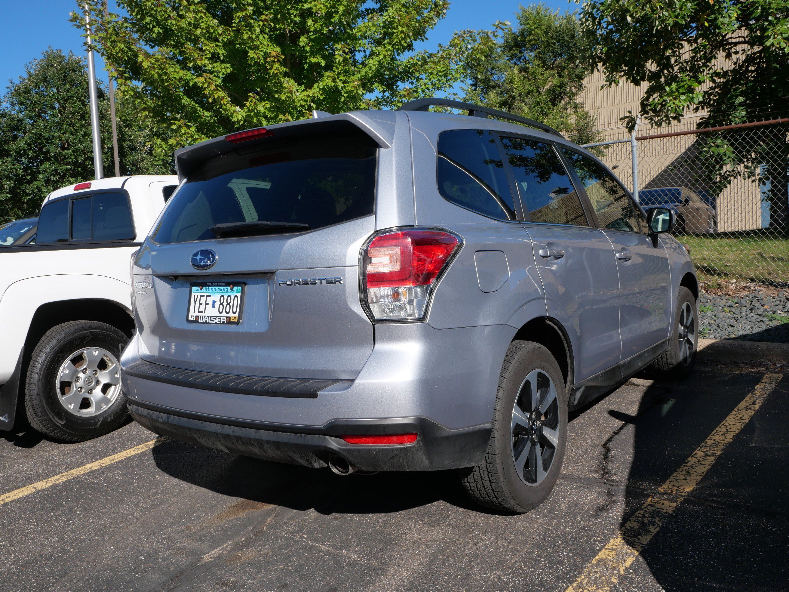 Used 2018 Subaru Forester 2.5i Limited w/ Popular Package #2 AWD/4WD image 7