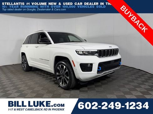 Used 2022 Jeep Grand Cherokee Overland w/ Luxury Tech Group IV AWD/4WD image 1