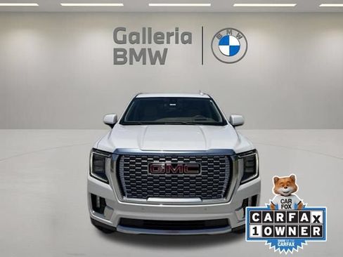 Used 2022 GMC Yukon Denali AWD/4WD image 3