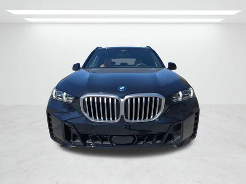New 2026 BMW X5 xDrive50e w/ M Sport Package image 9