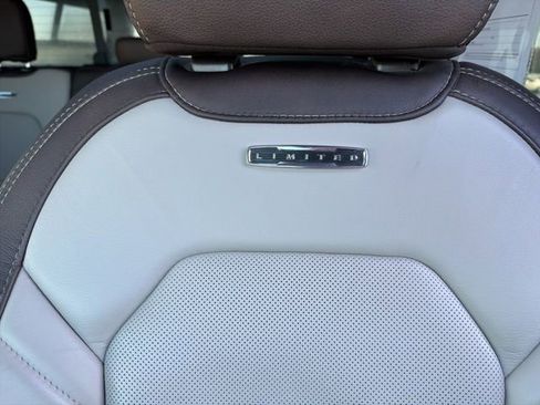 Used 2019 Ford F150 Limited w/ Trailer Tow Package image 19