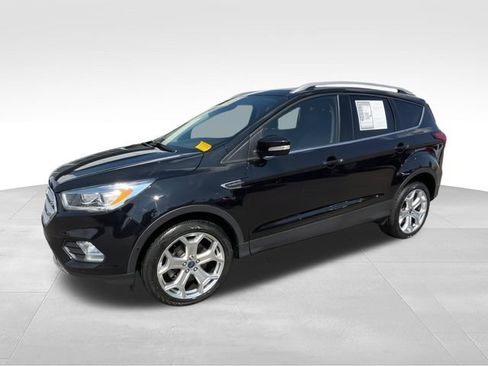 Used 2019 Ford Escape Titanium AWD/4WD image 4