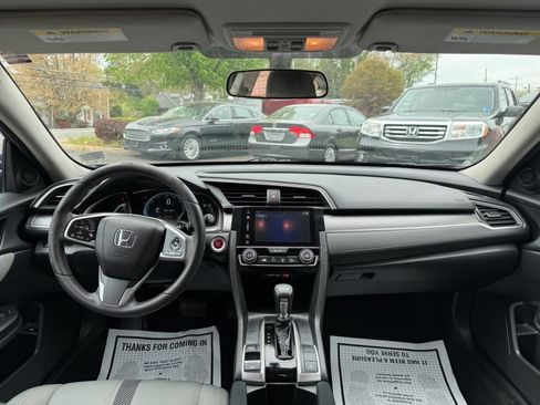 Used 2016 Honda Civic EX image 17