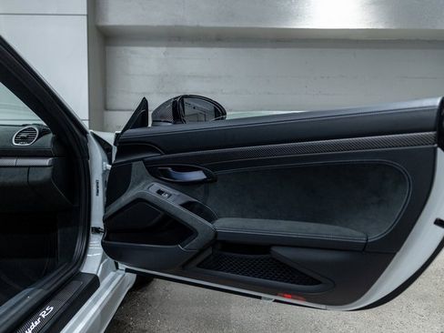 Certified 2025 Porsche 718 Boxster Spyder RS image 35