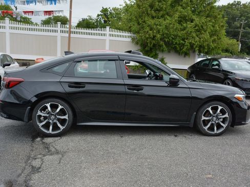 Used 2025 Honda Civic Sport Touring image 5