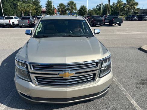 Used 2015 Chevrolet Tahoe LTZ RWD image 2