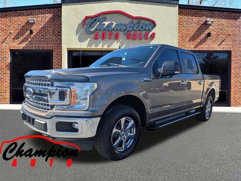 Used 2019 Ford F150 XLT w/ Equipment Group 302A Luxury image 11