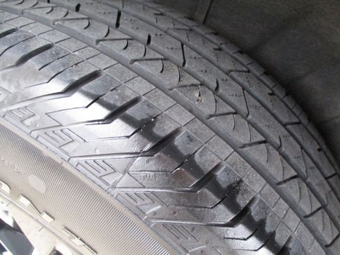 Used 2024 Chevrolet Blazer LT w/ Convenience Package image 12