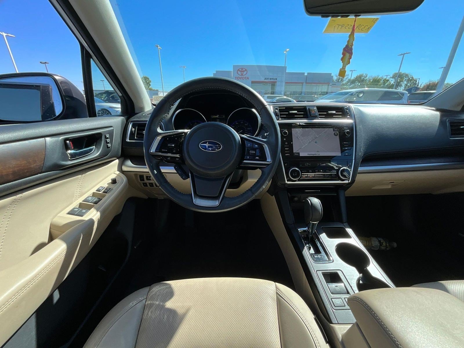 Used 2019 Subaru Outback 2.5i Limited w/ Popular Package #2 AWD/4WD image 8