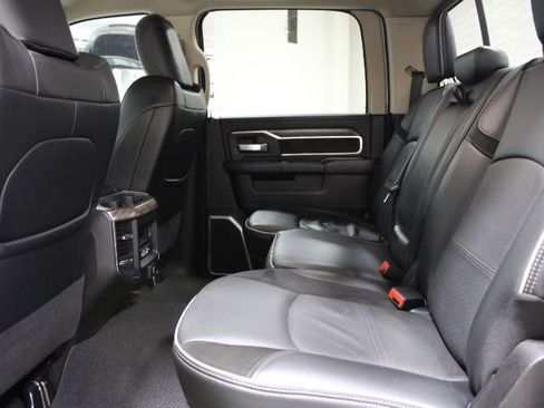 Used 2020 RAM 2500 Laramie image 19