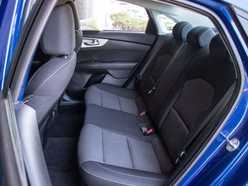 Used 2023 Kia Forte LXS FWD image 22