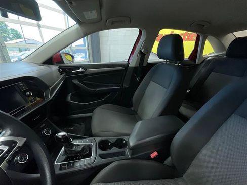 Used 2019 Volkswagen Jetta SE FWD image 12