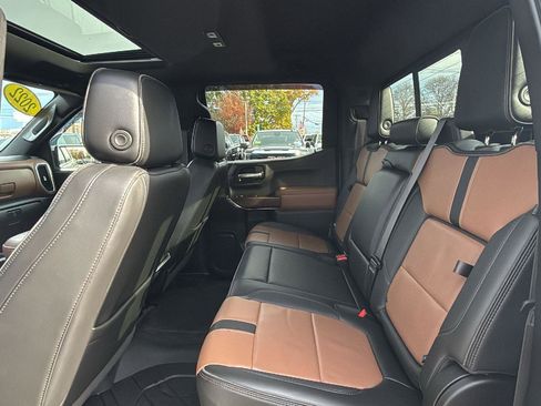Certified 2022 Chevrolet Silverado 1500 High Country image 29