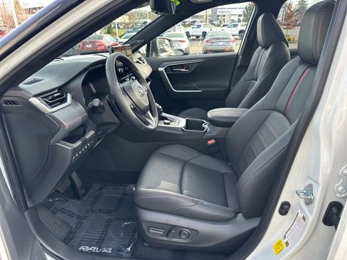 Certified 2025 Toyota RAV4 XSE image 12