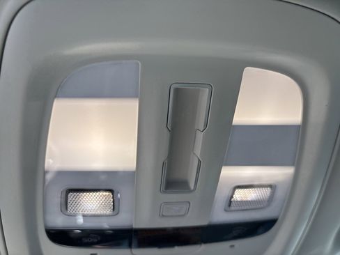 Certified 2023 Volvo XC90 B5 Plus image 27