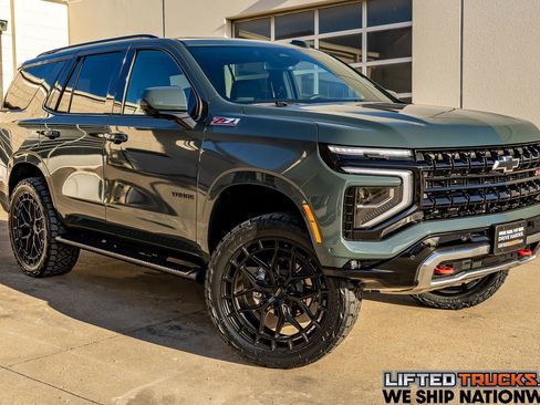 Used 2025 Chevrolet Tahoe Z71 w/ Comfort Package image 1