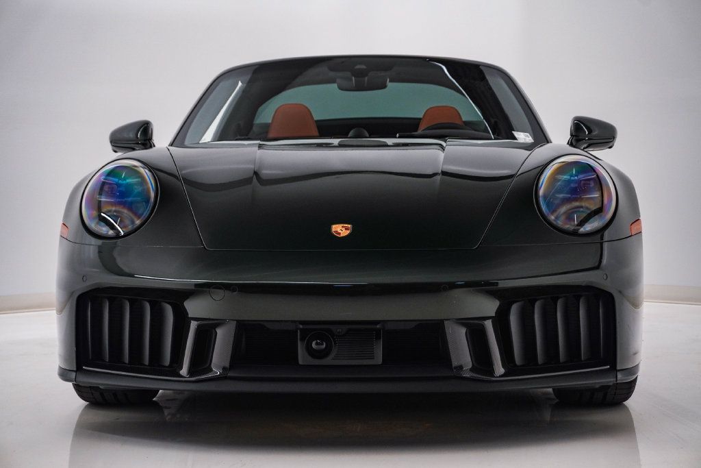 Certified 2026 Porsche 911 Targa 4 GTS AWD/4WD image 6
