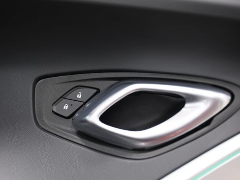 Used 2023 Chevrolet Camaro ZL1 RWD image 71
