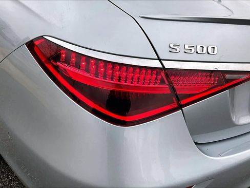 Certified 2022 Mercedes-Benz S 500 4MATIC image 27