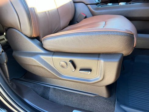 Used 2022 Ford Expedition King Ranch image 24