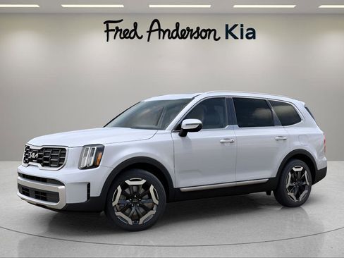 New 2025 Kia Telluride S image 3