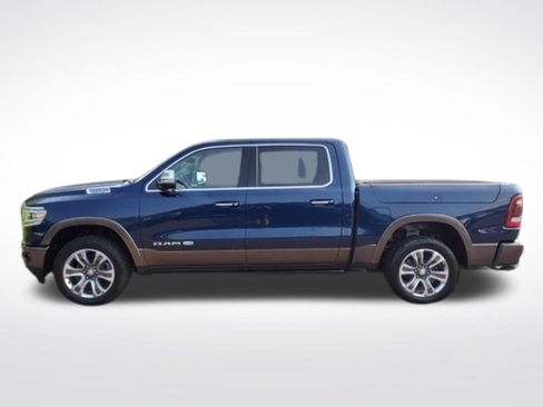 Used 2019 RAM 1500 Limited AWD/4WD image 3