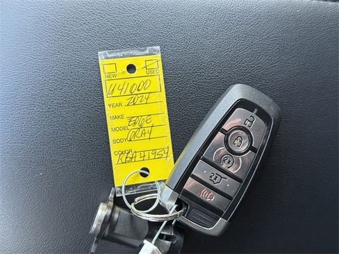 Certified 2024 Ford Edge SEL w/ Convenience Package image 14