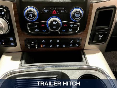 Used 2017 RAM 1500 Laramie w/ Convenience Group AWD/4WD image 23